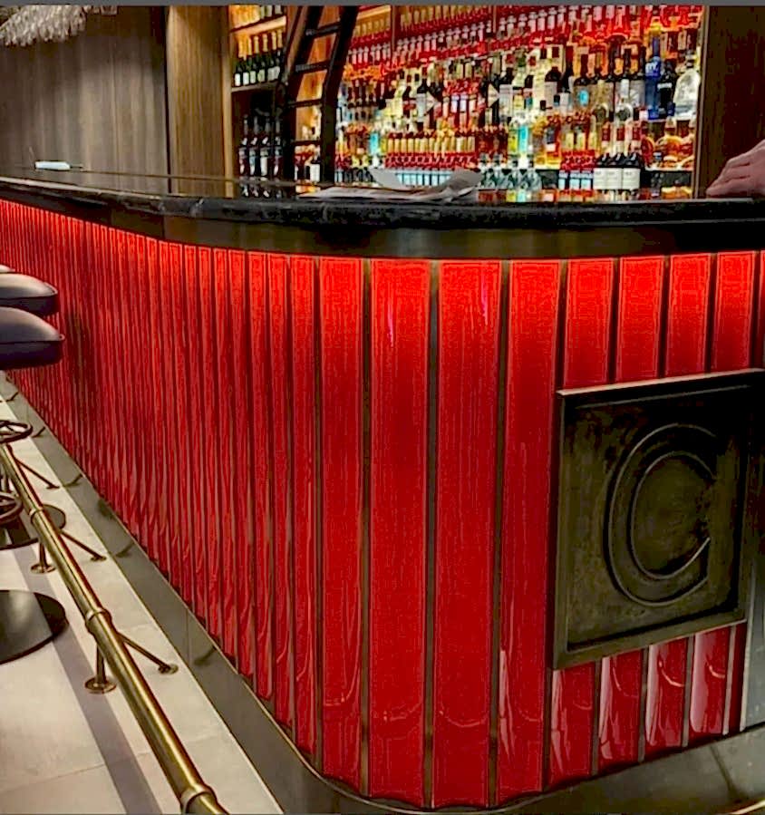 10X101 Bar Önü Kırmızı Çini Seramik