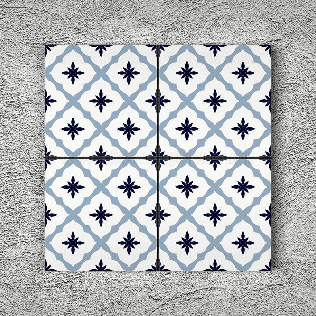 20x20 Cm YC 38 Mavi Çiçekli Yer Çinisi
